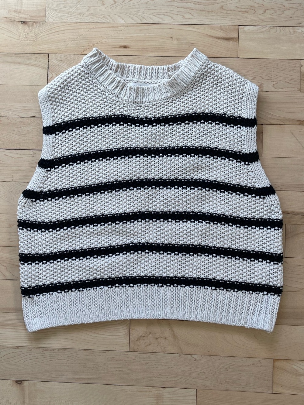 moon & madison Cream and Black Striped Knit Vest